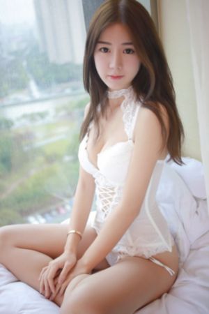 奇怪的姐姐在线观看