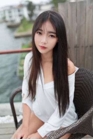《你比星光美丽》电视剧