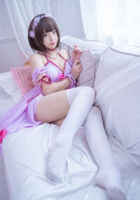 寡妇张开腿让我桶爽动漫