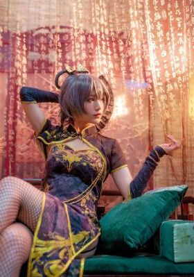 商务旅行和戴绿帽子的女老板同房